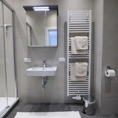 Apartmán Gemuetliche Im Zentrum 1 *