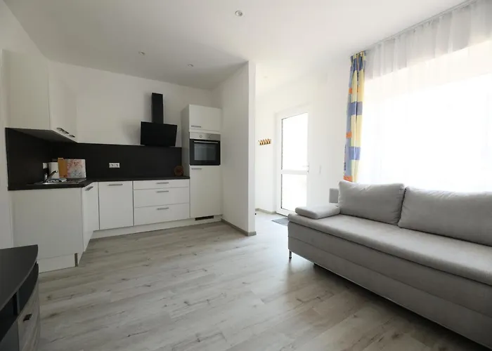 Apartment Gemütliche Im Zentrum 1 *