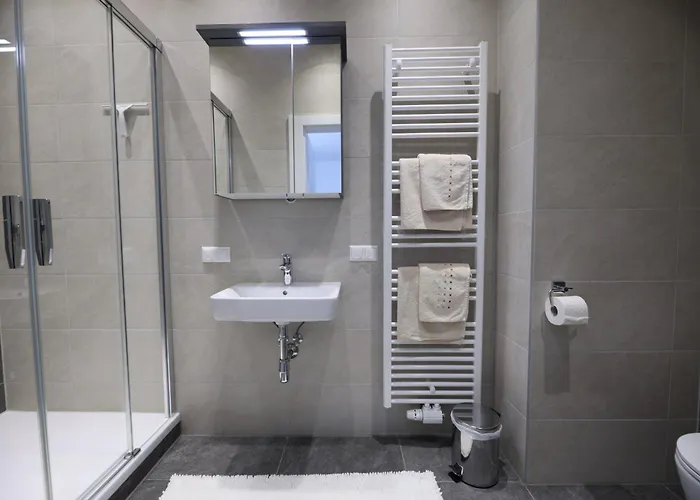 Apartment Gemütliche Im Zentrum 1 *